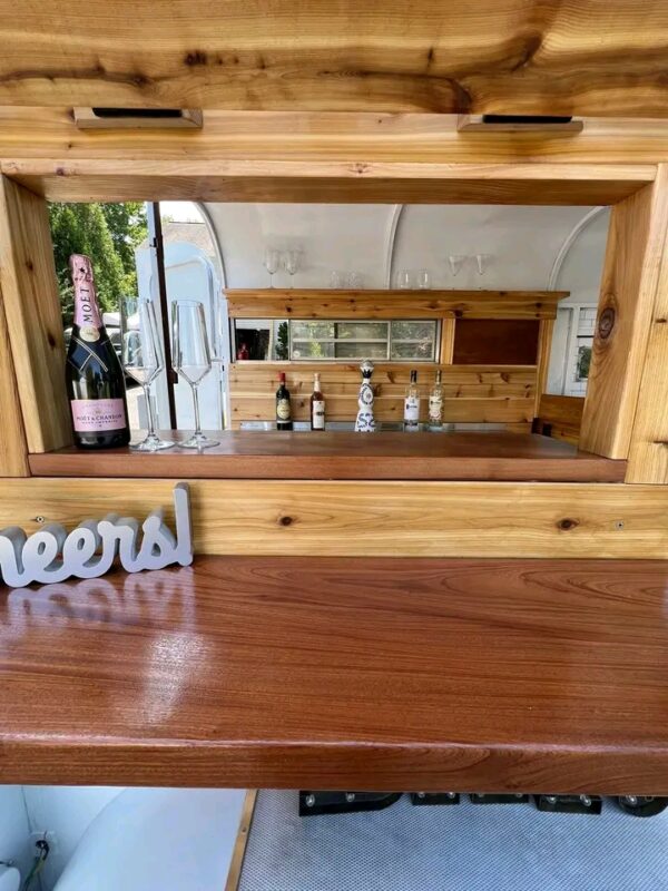 Mahogony Mobile horse bar - Image 10