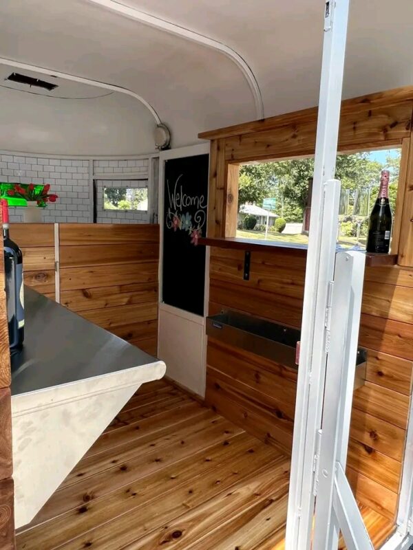Mahogony Mobile horse bar - Image 11