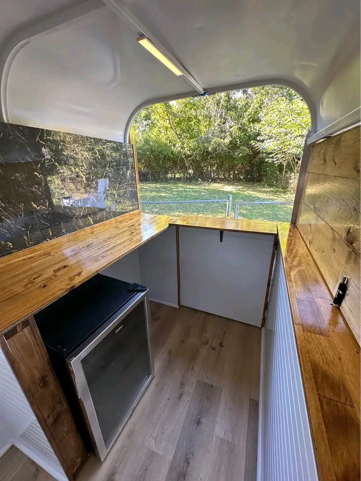 Horse Trailer Bar - Image 10
