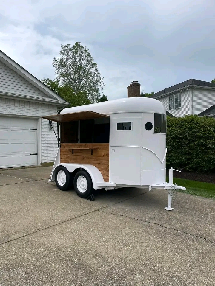 1970’s horse trailer - Image 7