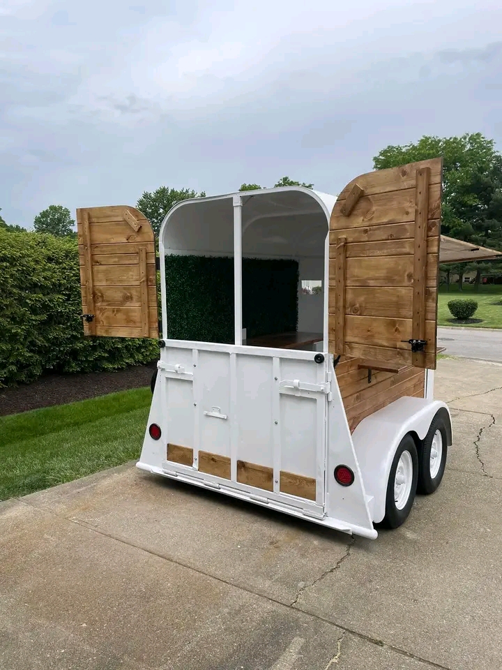 1970’s horse trailer - Image 11