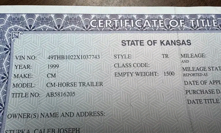 Wooden trailer bar - Image 11