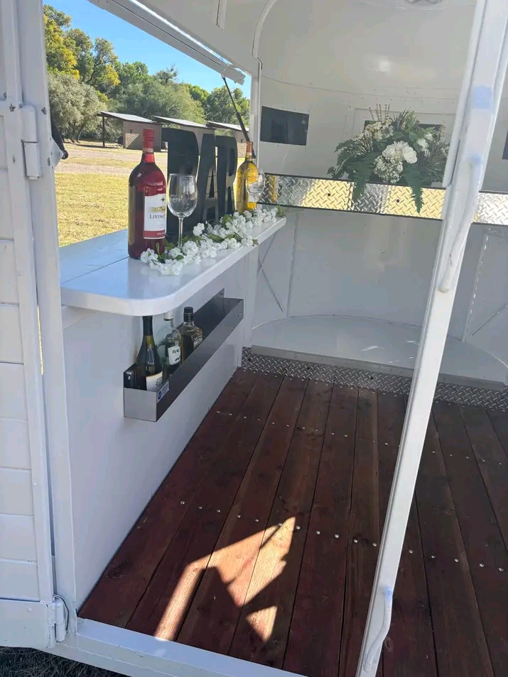 2-Horse trailer mobile bar - Image 13