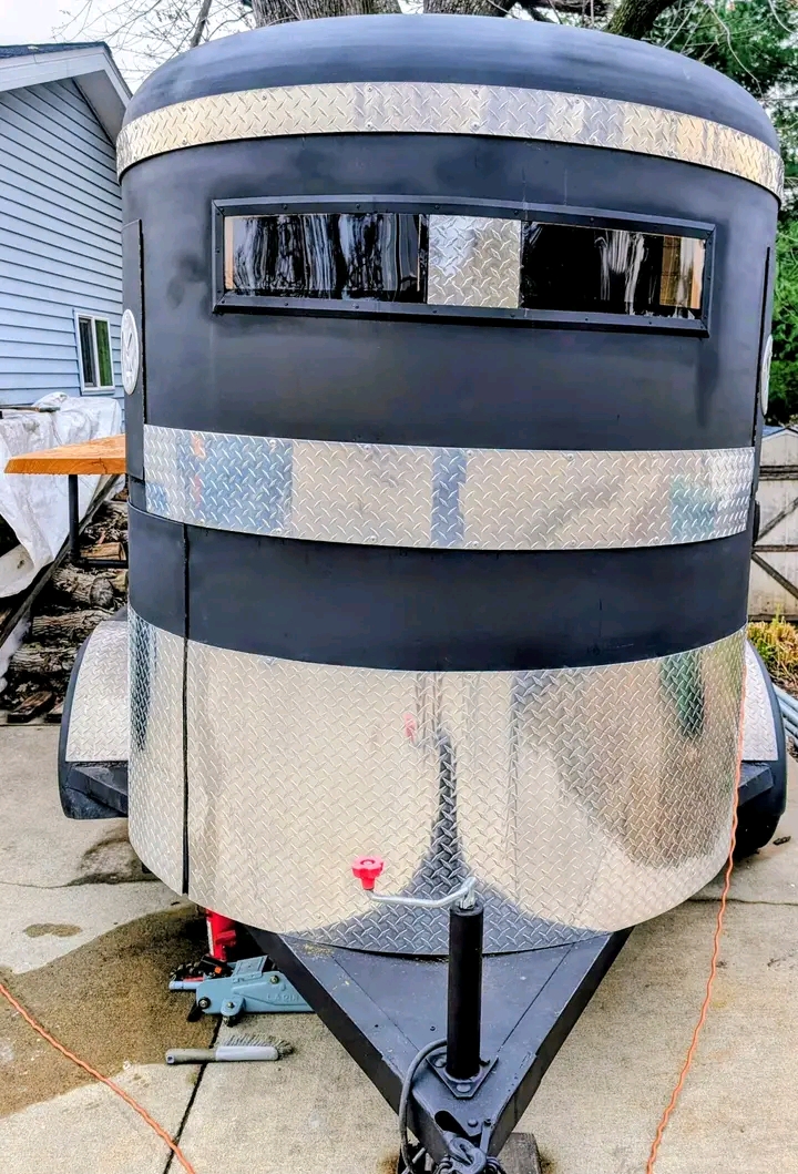 Wooden trailer bar - Image 3