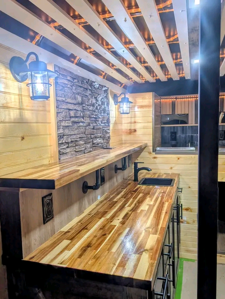 Wooden trailer bar - Image 5